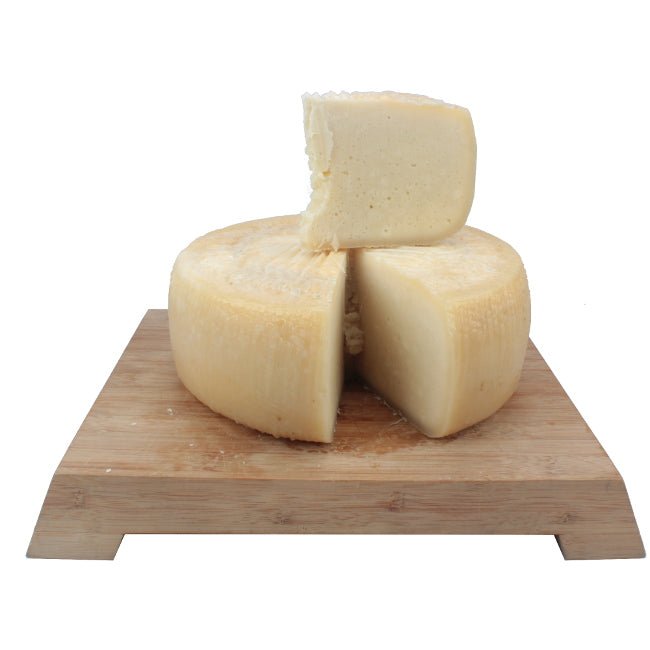 Formaggio semistagionato di Capra Lucano