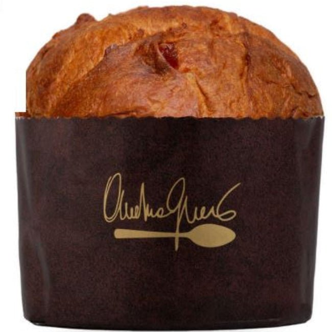 Panettone artigianale di Andrea Gnoni agli agrumi di Basilicata, soffice e profumato con arancia, mandarino e cedro.